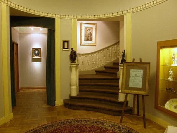 Logengebäude Zum schwarzen Adler in Berlin-Charlottenburg - Heerstraße 28